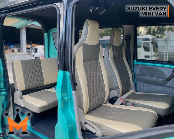 Suzuki Every DA17 Minivan - Image 19