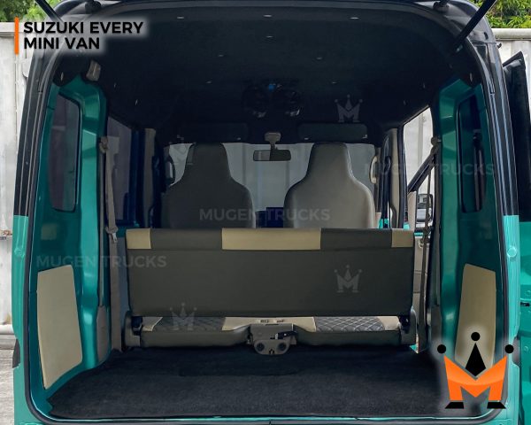 Suzuki Every DA17 Minivan - Image 20